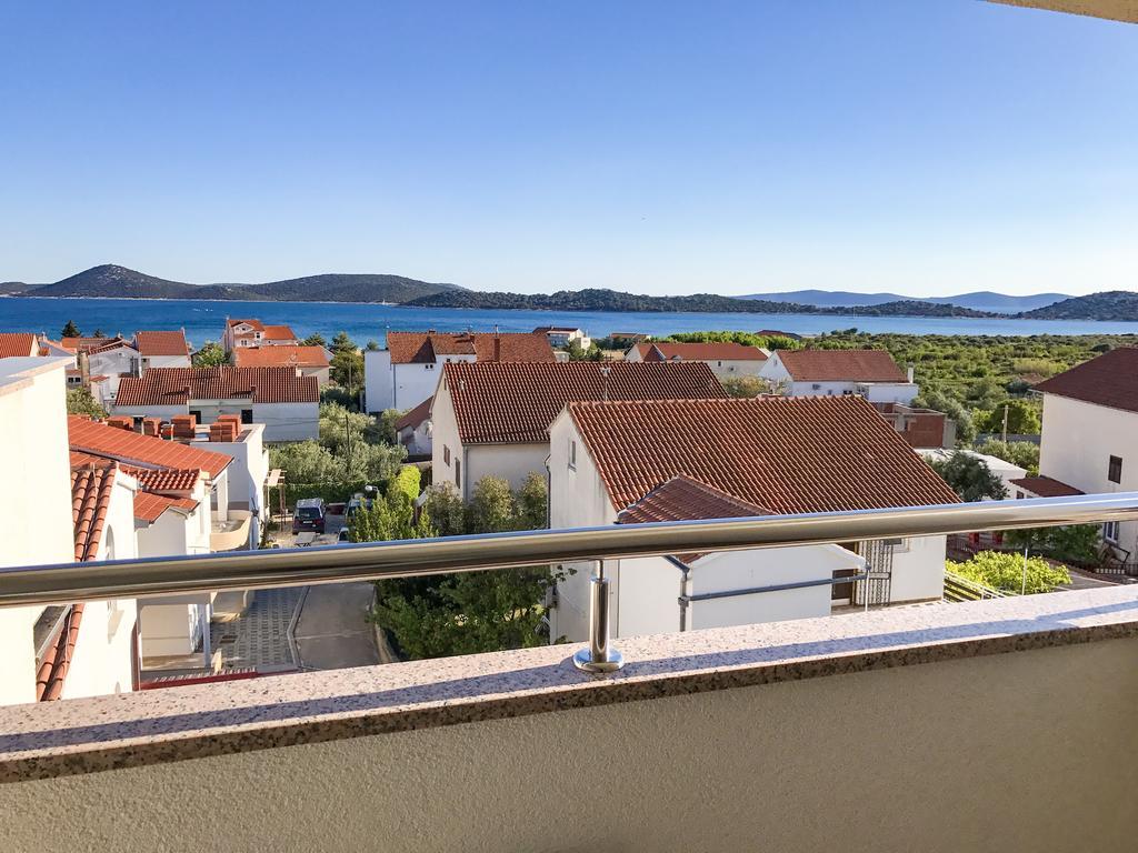 Apartments Valentino Vodice Buitenkant foto