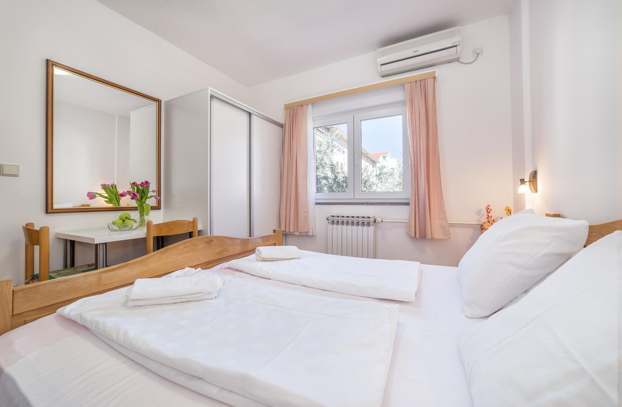 Apartments Valentino Vodice Buitenkant foto