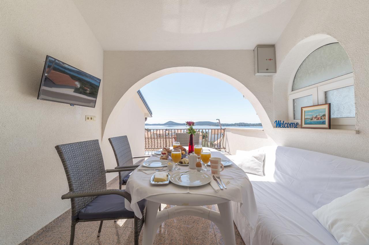 Apartments Valentino Vodice Buitenkant foto