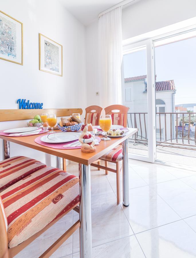 Apartments Valentino Vodice Buitenkant foto